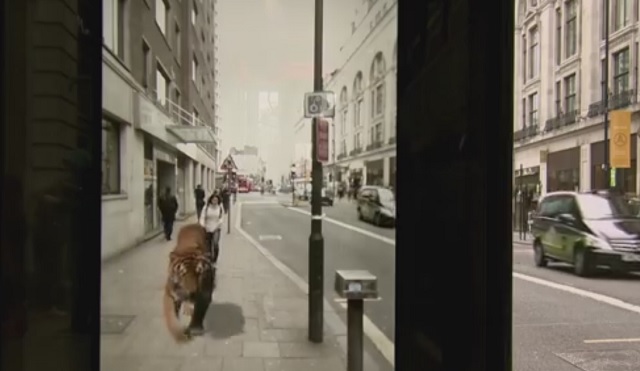 Pepsi use augmented reality to shock the public at bus stop 